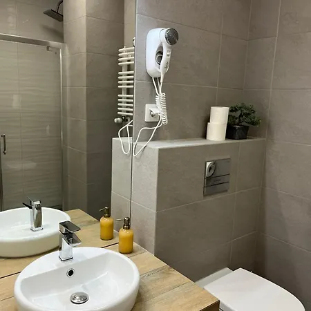 아파트 Aleje Jerozolimskie 216 By Perfect