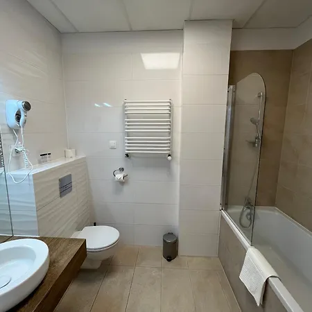 Aleje Jerozolimskie 216 By Perfect * 바르샤바