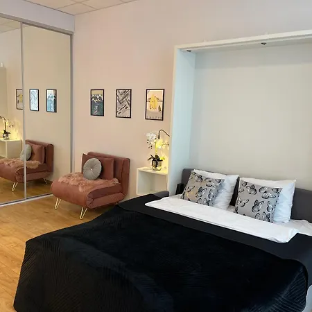 아파트 Aleje Jerozolimskie 216 By Perfect *