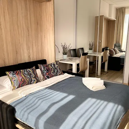 Aleje Jerozolimskie 216 By Perfect Appartement