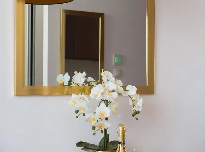 Aleje Jerozolimskie 216 By Perfect Warschau