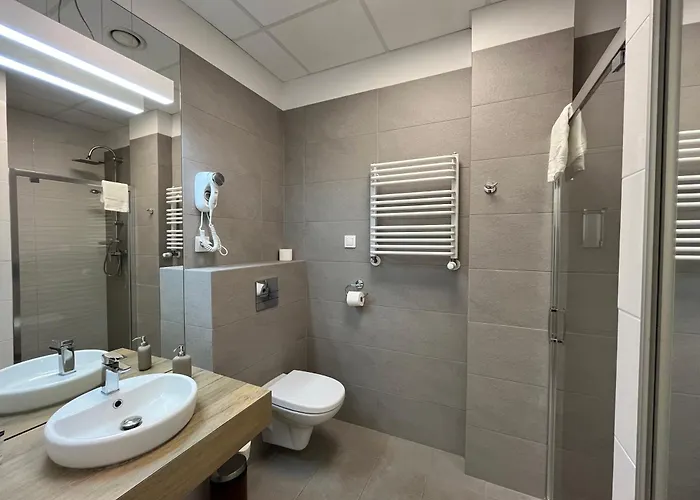 Aleje Jerozolimskie 216 By Perfect