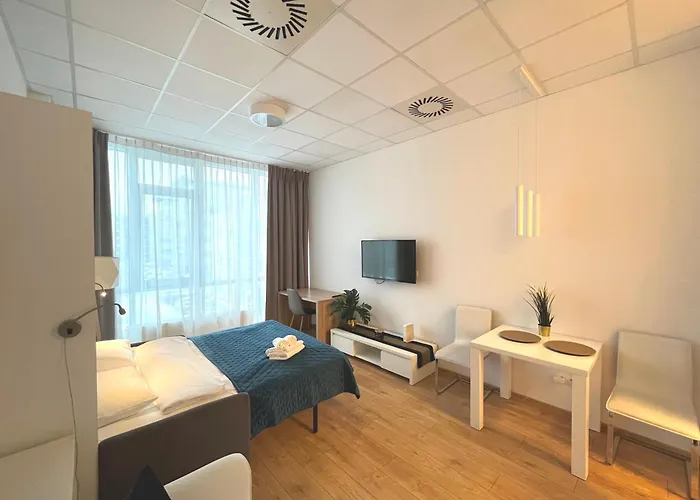 Aleje Jerozolimskie 216 By Perfect * Warschau