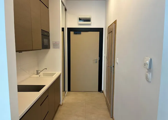 Aleje Jerozolimskie 216 By Perfect Warschau