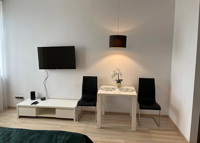 Aleje Jerozolimskie 216 By Perfect *