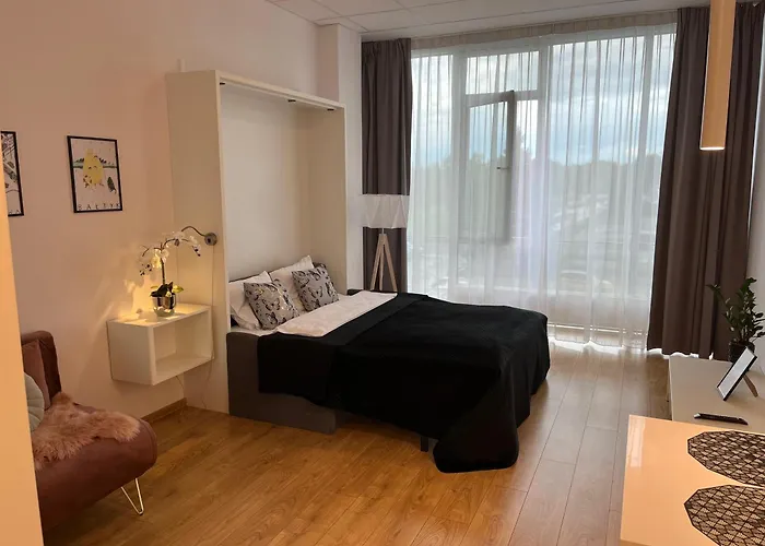 Aleje Jerozolimskie 216 By Perfect