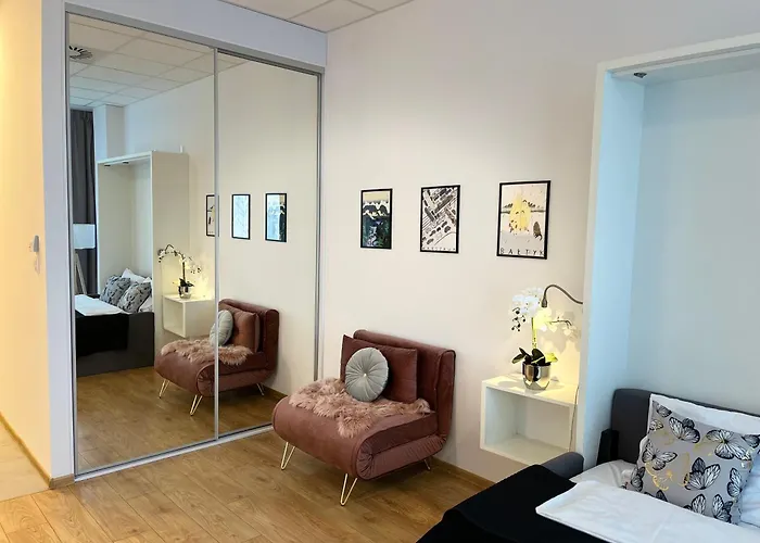 Aleje Jerozolimskie 216 By Perfect *