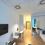 Aleje Jerozolimskie 216 By Perfect ורשה