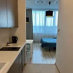 Aleje Jerozolimskie 216 By Perfect דירה ורשה