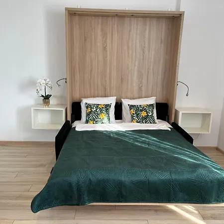 Aleje Jerozolimskie 216 By Perfect